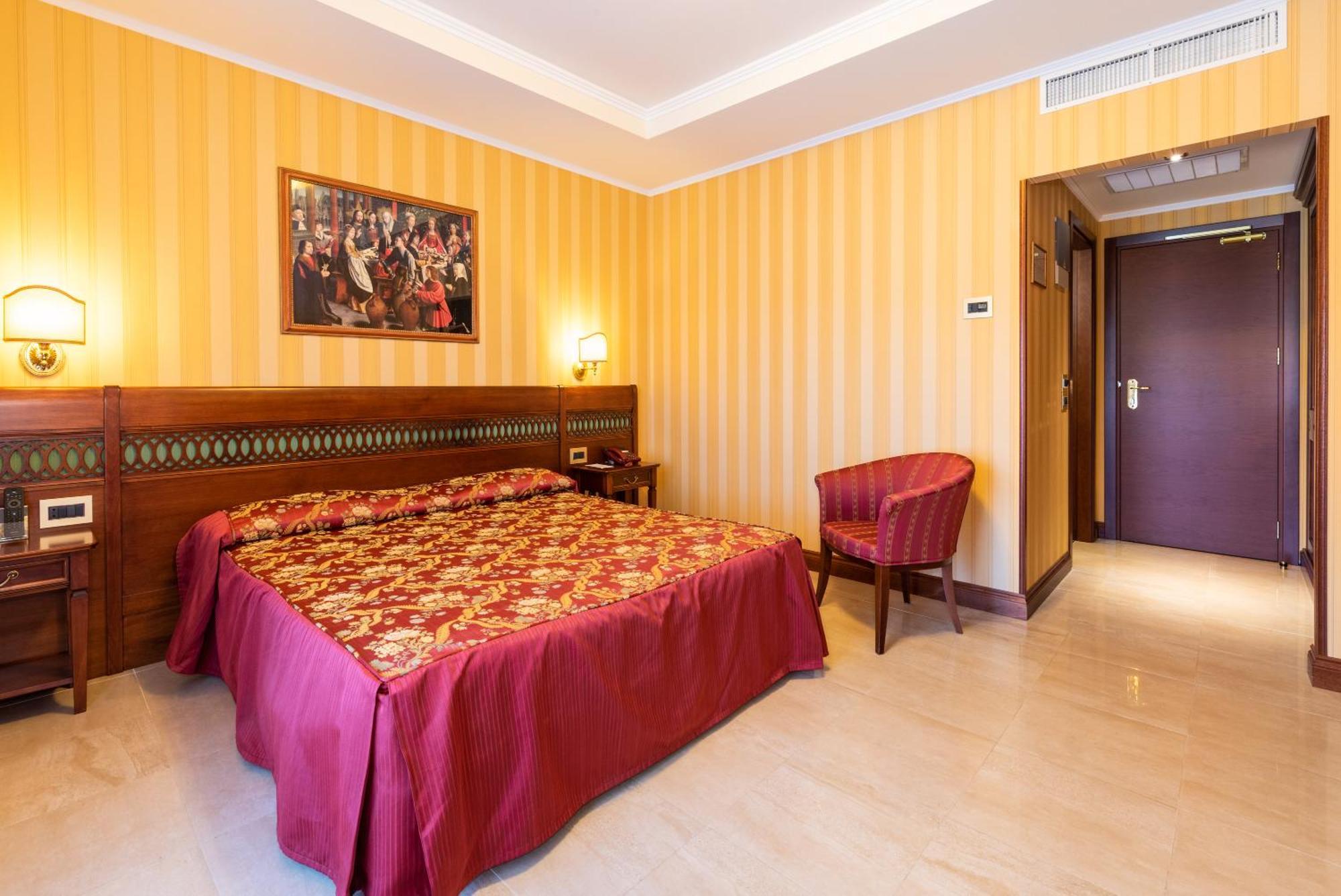 Hotel Lido - And Palace
