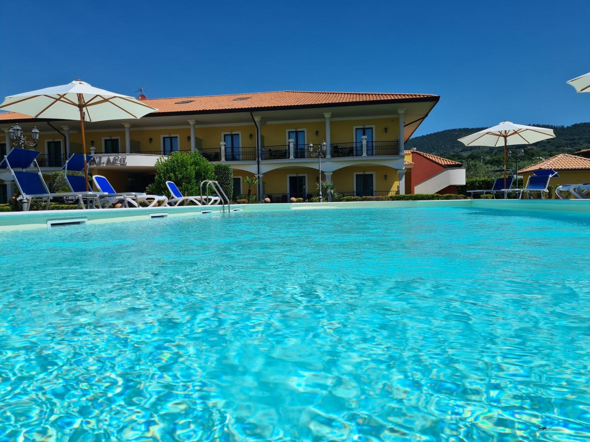 Lido - And Palace Bolsena
